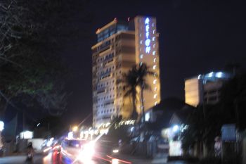 Tiga hotel grup Aston di Palembang tetap bertahan buka