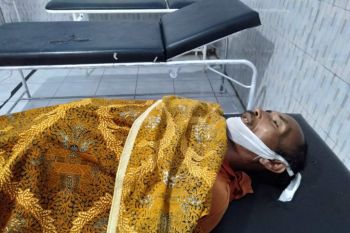Pasang atap seng, 2 warga Dompu tersengat listrik salah seorang meninggal