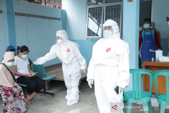 Satu kasus terindikasi COVID-19 dideteksi dalam pemeriksaan massal di Bogor