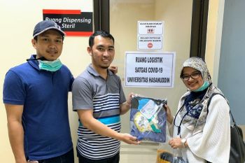 Satgas COVID-19 Unhas terus galang donasi untuk penanganan pasien