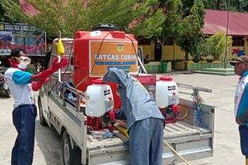 Kadisdik Papua: Lebih dari 200 sekolah telah disemprot disinfektan cegah Corona
