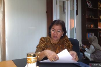 DPRD Manado ingatkan sekolah dorong siswa dan guru belajar daring