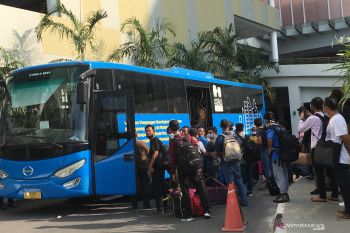 Ratusan TKI dari Malaysia tiba di Batam