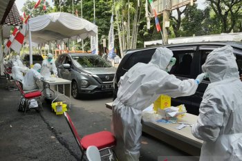 Tes cepat di Kota Bogor temu  tiga kasus positif dan 142 negatif