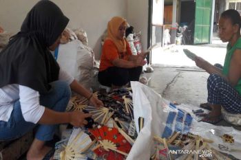 Sentra kerajinan Pucang Magelang terdampak COVID-19