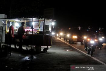 Ingat! kumpul-kumpul saat pencegahan corona bisa di penjara