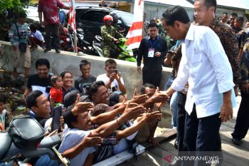 Penundaan utang bagi UMKM dinilai sangat tepat