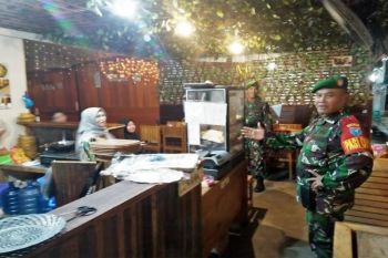 Kodim Muara Teweh dan tim gugus tugas gencar sosialisasikan "Social Distancing"