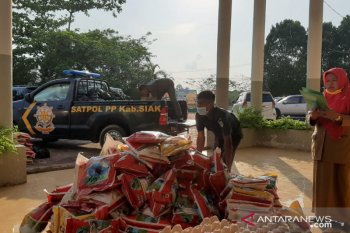 UPZ Riau salurkan sembako bagi mustahik hadapi dampak COVID-19