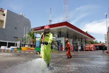 Pertamina MOR VII galakkan penyemprotan disinfektan di SPBU