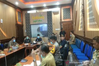 Bupati Batang menetapkan status tanggap darurat COVID-19