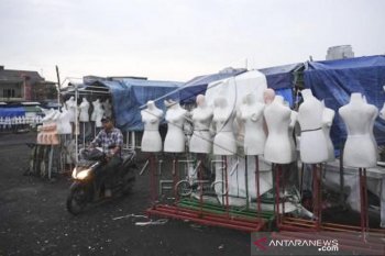 Penutupan pasar Tanah Abang Jakarta