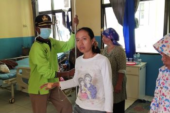 207 orang keracunan makanan