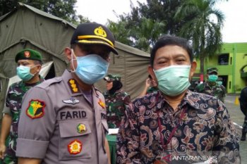 RS Regional Wahidin periksa  40 spesimen setiap hari