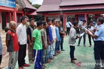Walau bebas, Warga binaan peroleh asimilasi tetap diberi bimbingan