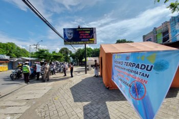 Tujuh pintu masuk Kota Mataram mulai dijaga guna cegah COVID-19