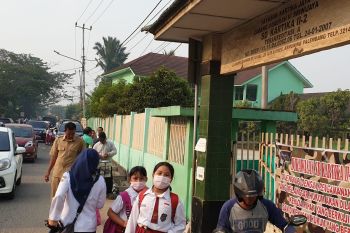 Dinas Pendidikan Palembang pantau  kegiatan belajar di rumah
