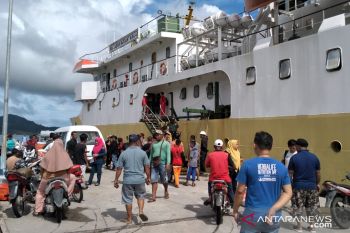 Pelni lakukan penyesuaian operasional terkait penutupan pelabuhan