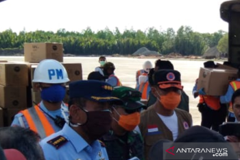 Bantuan APD dan masker untuk Kaltara tiba Tarakan