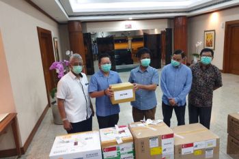 2.065 warga  Batam dalam pemantauan jalani tes COVID-19