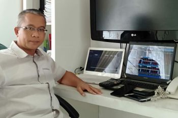 Pengamat: investor harus bijak sikapi turbulensi ekonomi