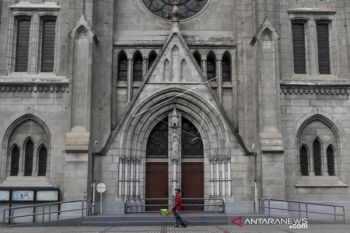 GEREJA DITUTUP