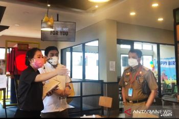 Pemkot Makassar imbau pengusaha kuliner pakai sistem pesan dan bawa pulang