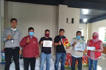 YBM PLN salurkan bahan pokok untuk warga terdampak COVID-19