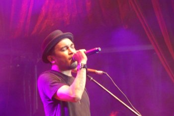 Di mata keluarga, Glenn Fredly orang sederhana