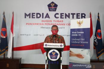 Yurianto: Hasil penggunaan masker terlihat pekan depan