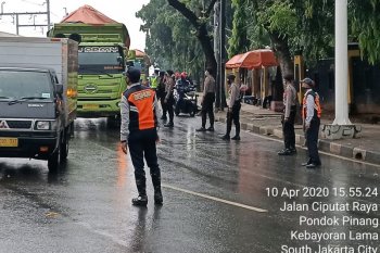 162 personel Dishub Jaksel  kawal PSBB