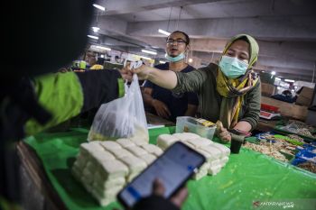 Ketua DPRD Palangka Raya minta pedagang terapkan penjualan online