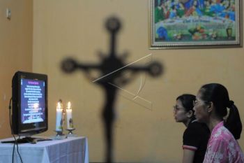 Perayaan Jumat Agung secara daring