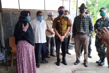 Gubernur dan Bupati kunjungi pasien sembuh dari COVID-19