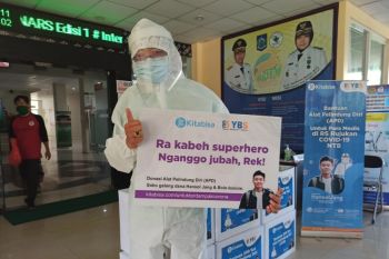 YBS salurkan 300 set APD ke 4 RS rujukan di NTB