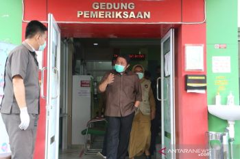 Gubernur Sumsel: Masyarakat jalani pemeriksaan terkait COVID-19 gratis