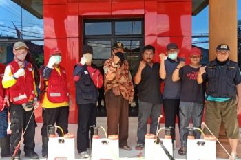 Peduli kemanusiaan, mahasiswa Lampung jadi relawan COVID-19