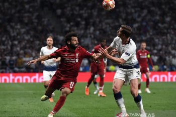 Ini daftar klub-klub Liga Inggris yang cutikan staf karena COVID-19