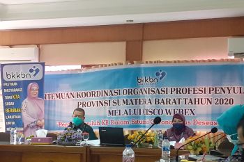 BKKBN Sumbar gelar rapat daring jalankan program Bangga Kencana saat COVID-19