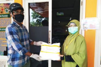JPK Sulsel salurkan APD di puskesmas wilayah zona merah