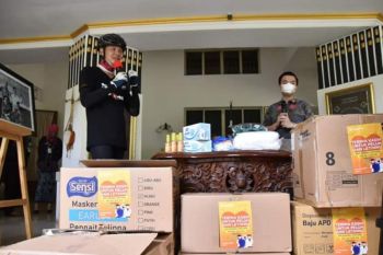 Hellofit donasikan APD senilai Rp750 juta untuk penanganan COVID-19 di Jateng