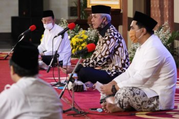 Pemprov Jateng gelar doa bersama agar pandemi COVID-19 segera berakhir