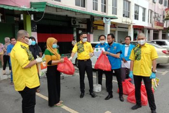 KNPI-Gerakan Belia 4B Malaysia bantu WNI terdampak wabah COVID-19