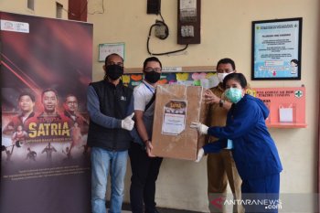Toyota serahkan 1.000 APD untuk rumah sakit di Indonesia