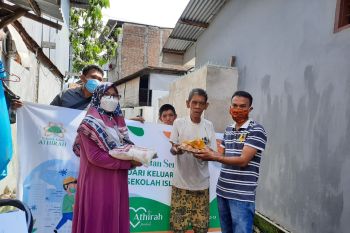 Athirah Peduli segera salurkan 2.000 paket kebutuhan pokok