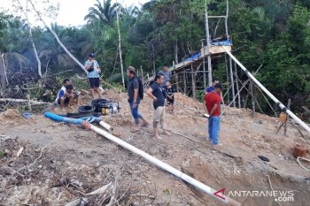 Polisi ringkus delapan penambang emas ilegal di Tebo