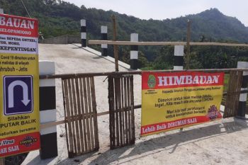 Jembatan gantung Imogiri ditutup cegah kerumunan antisipasi penyebaran COVID-19