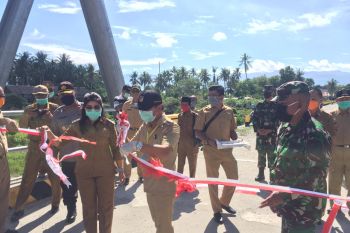 Bupati Sigi  resmikan jembatan penghubung Kecamatan Marawola-Dolo