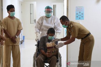 Update COVID-19: Pasien positif 7.135 kasus dan 842 orang sembuh di Indonesia