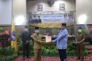 Wali Kota Mataram menyampaikan LKPJ 2019 melalui "video conference"